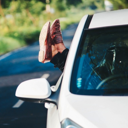 190403_Anonymes_fahren_pexels-photo-825890